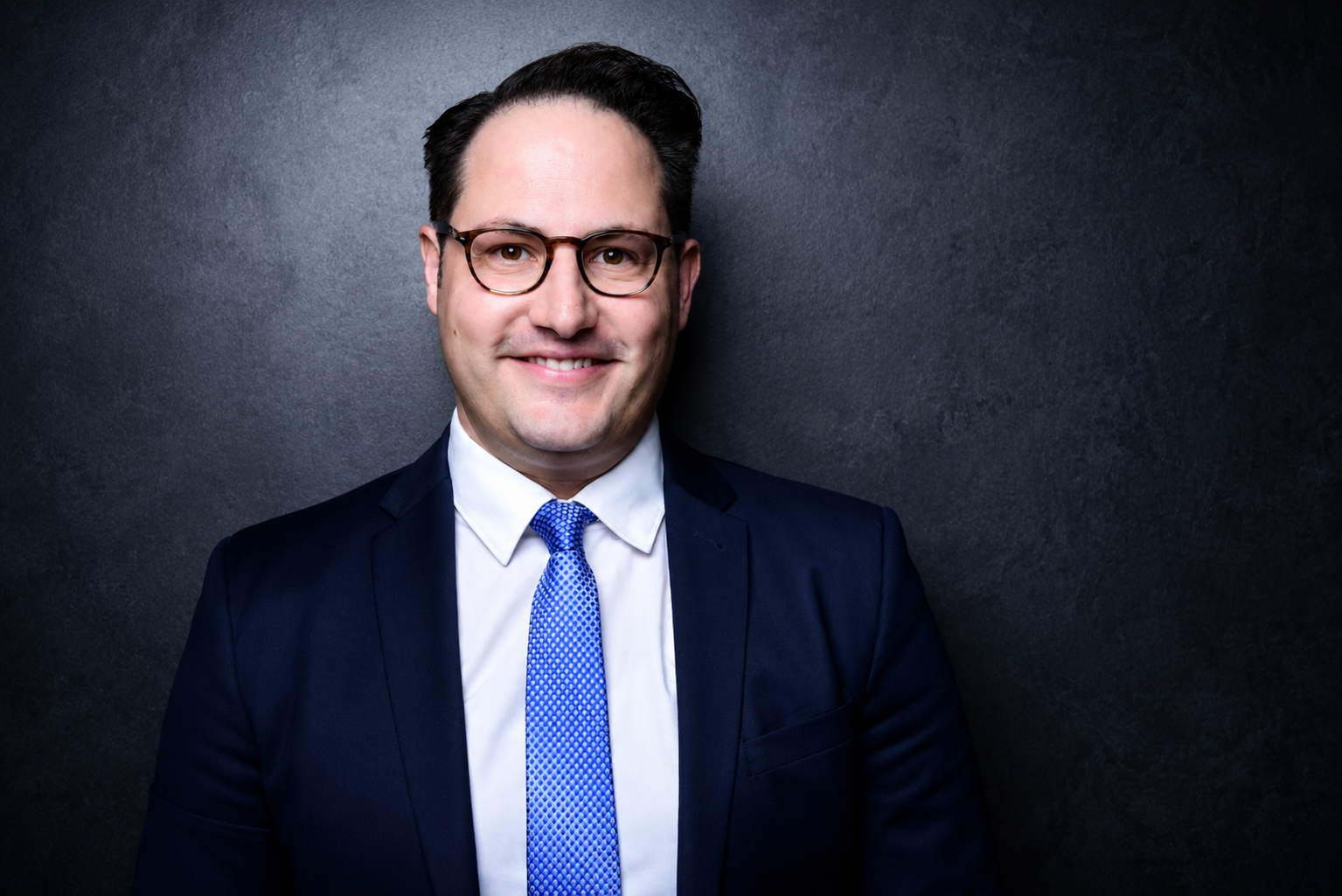 Gianni Del Regno, Finanzierungsberater in Köln
